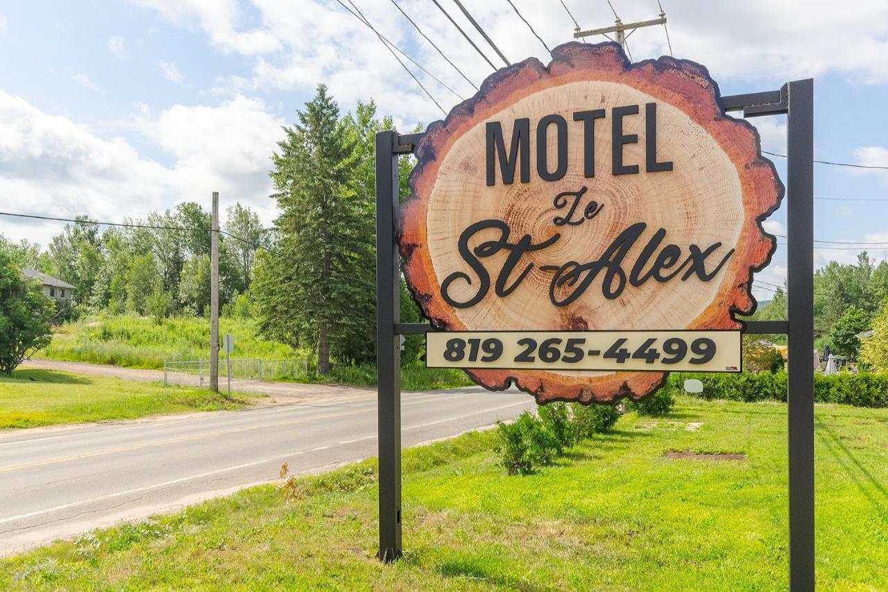 Le Saint Alexモーテル エクステリア 写真